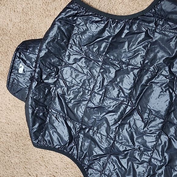 Vineyard Vines Martha Vineyard Black Puffer Vest Jacket Men's Size S Small - Picture 12 of 12